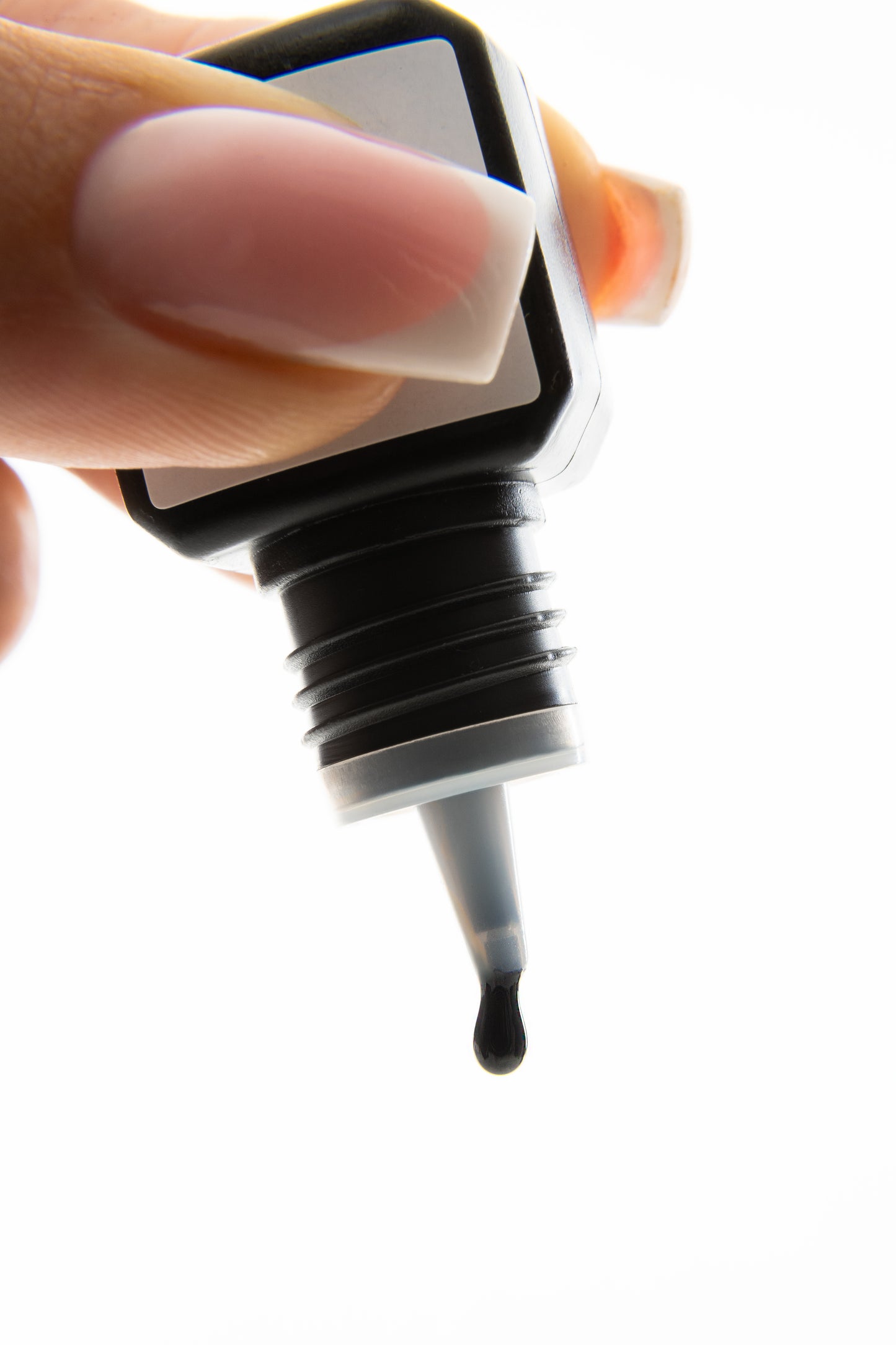 UV Eyelash Glue – Innovative UV-curable eyelash glue - 5 ml
